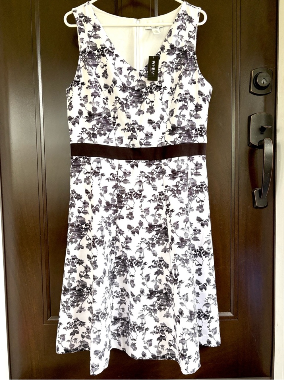 NWT White House Black Market Fit & Flare Floral Sleeveless Dress Size 12